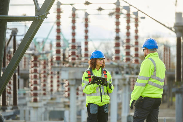 Best Local Electrician Companies  in Mona, UT